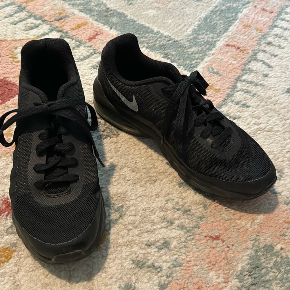 Black Nike Air Max sneakers